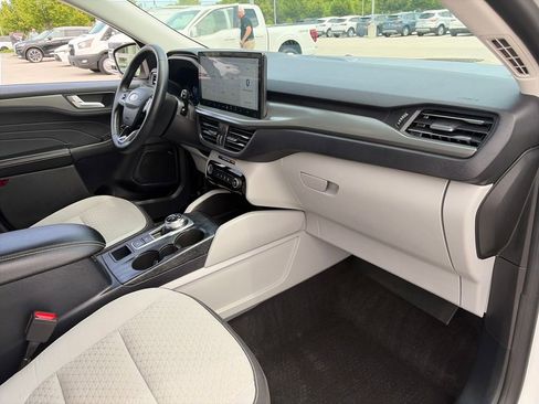 Used 2023 Ford Escape Active w/ Tech Pack #2 FWD image 11