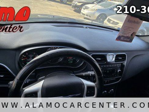 Used 2013 Chrysler 200 Touring image 40