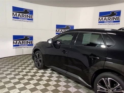 Used 2023 Toyota bZ4X Limited w/ Weather Package image 8