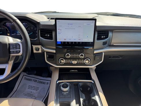 Certified 2024 Ford Expedition Max XLT image 13