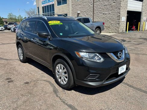 Used 2016 Nissan Rogue S w/ Appearance Package AWD/4WD image 1