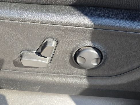 Used 2022 RAM 1500 Big Horn image 17