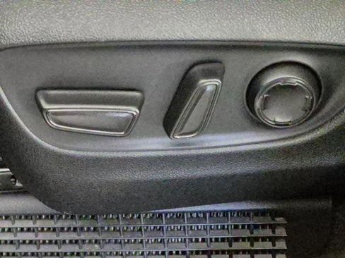 Certified 2023 Toyota Sienna XLE image 15