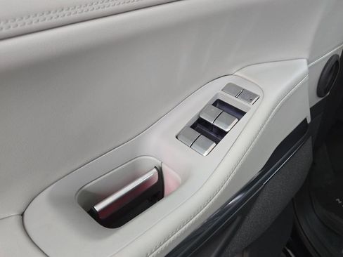 New 2025 Lincoln Navigator L Reserve image 37