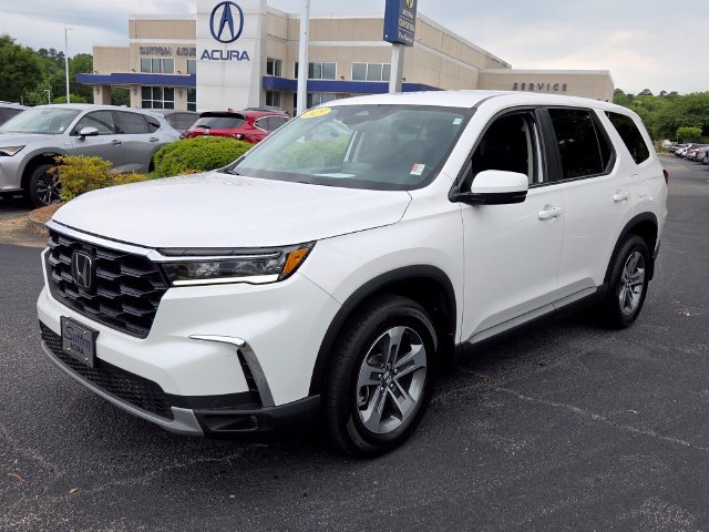 Used 2025 Honda Pilot EX-L image 8