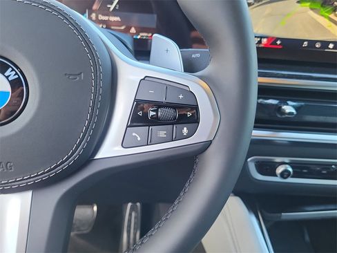 New 2026 BMW X6 xDrive40i image 25