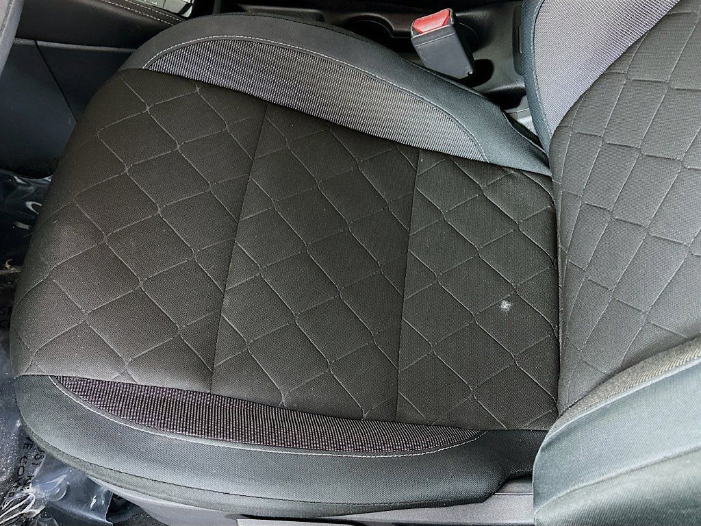 Used 2019 Nissan Kicks SV FWD image 26