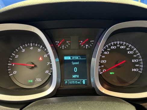 Used 2017 Chevrolet Equinox LT w/ Convenience Package FWD image 17