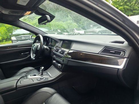 Used 2013 BMW M5 RWD image 19