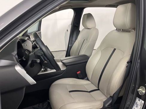 Used 2024 MAZDA CX-90 3.3 Turbo w/ Preferred Plus image 19