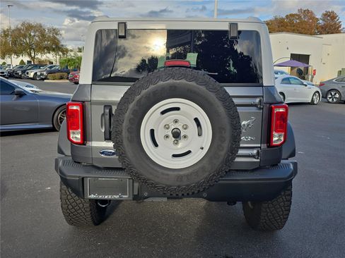 Used 2024 Ford Bronco Heritage Edition image 4