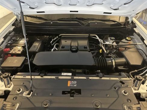 Used 2023 Chevrolet Colorado Trail Boss w/ Advanced Trailering Package image 21