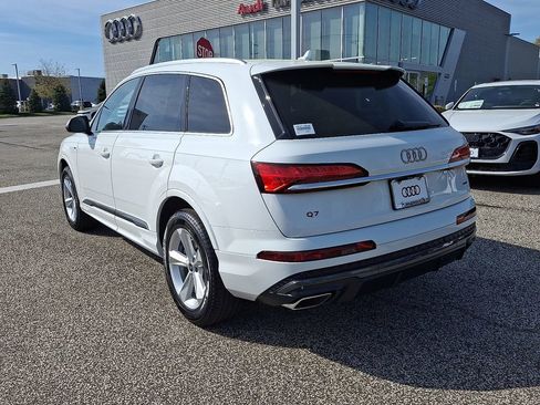 New 2026 Audi Q7 3.0T Premium image 3