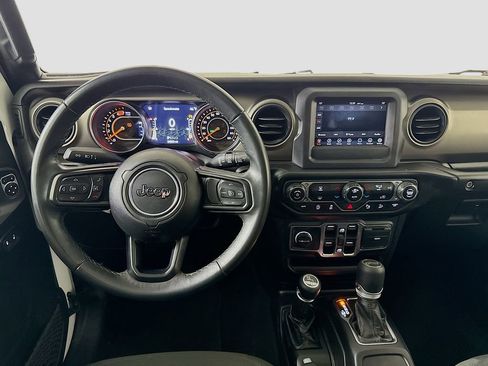 Used 2020 Jeep Wrangler Unlimited Sport w/ Technology Group image 16