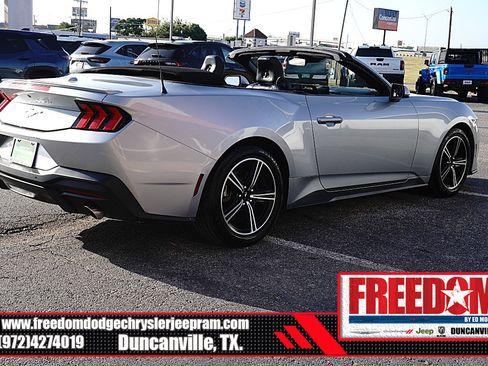 Used 2024 Ford Mustang Premium RWD image 5