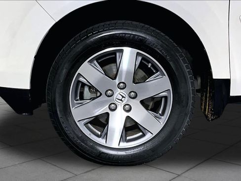 Used 2014 Honda Pilot Touring image 11