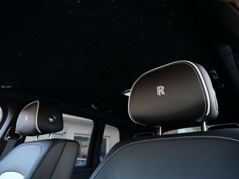 Certified 2023 Rolls-Royce Cullinan AWD/4WD image 10