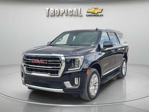 Used 2021 GMC Yukon SLT w/ SLT Luxury Plus Package RWD image 1