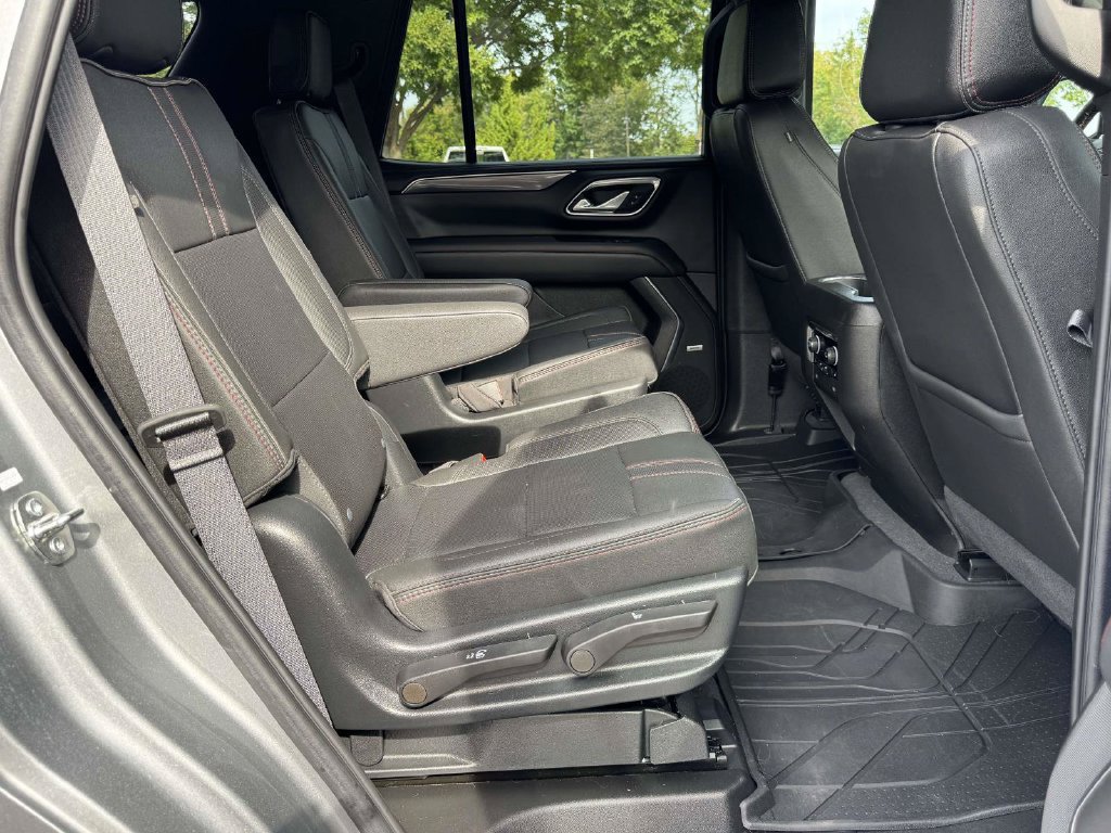 Used 2023 Chevrolet Tahoe RST w/ Luxury Package AWD/4WD image 16