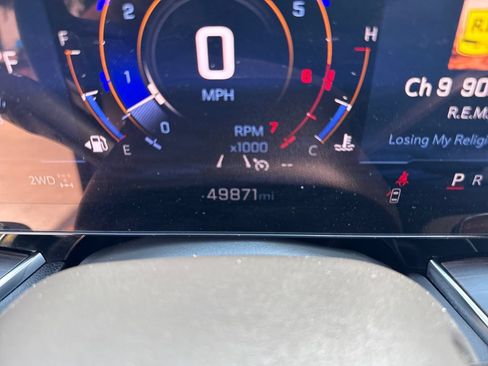 Certified 2025 Chevrolet Tahoe Z71 AWD/4WD image 15