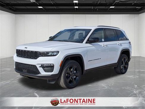 New 2025 Jeep Grand Cherokee Limited w/ Black Appearance Package image 1