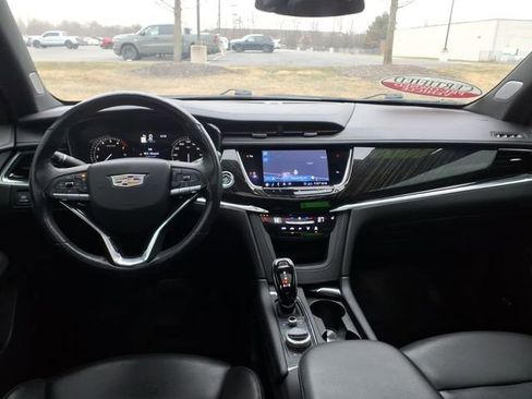 Used 2020 Cadillac XT6 Premium Luxury w/ LPO, Floor Liner Package image 11