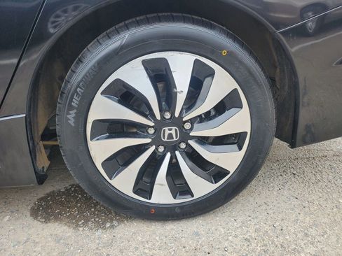 Used 2017 Honda Accord Touring image 50