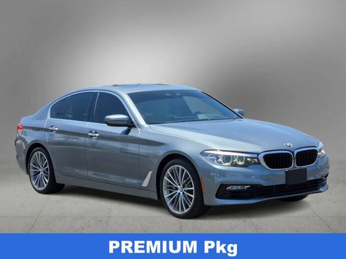 Used 2017 BMW 530i RWD image 2