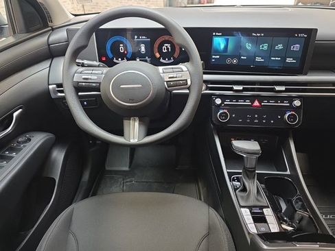 New 2026 Hyundai Tucson SEL image 13