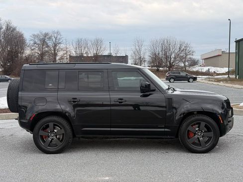 Used 2020 Land Rover Defender 110 X image 8