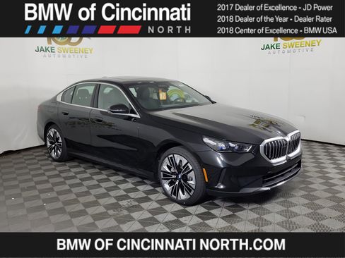 New 2027 BMW 530i xDrive AWD/4WD image 1