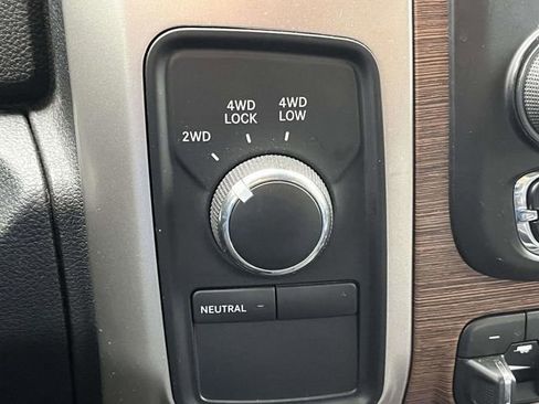Used 2017 RAM 2500 Laramie w/ Sport Appearance Group AWD/4WD image 32