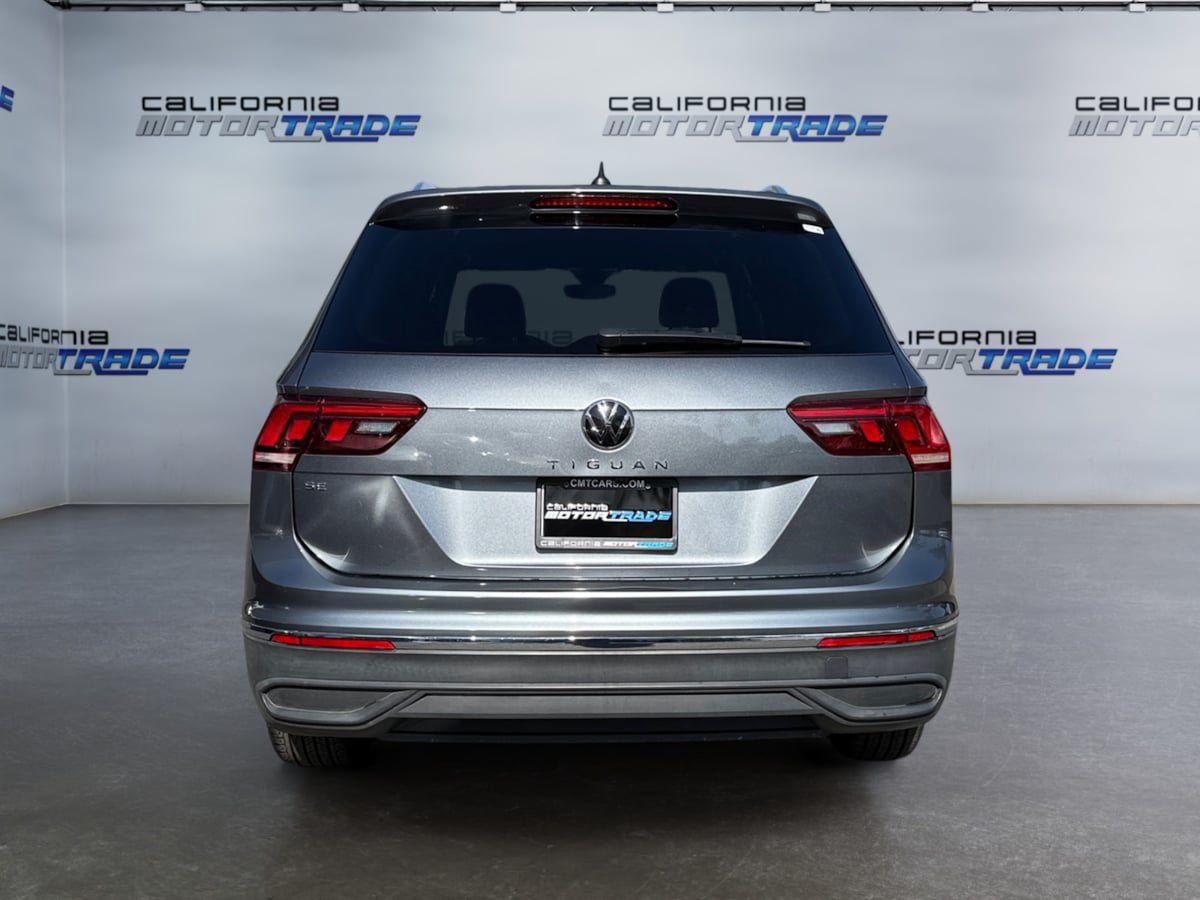 Used 2022 Volkswagen Tiguan SE FWD image 6