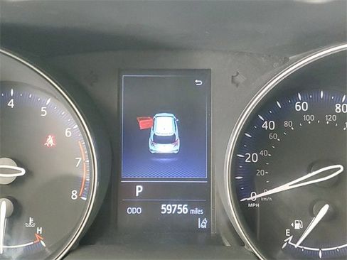 Used 2020 Toyota C-HR XLE image 25
