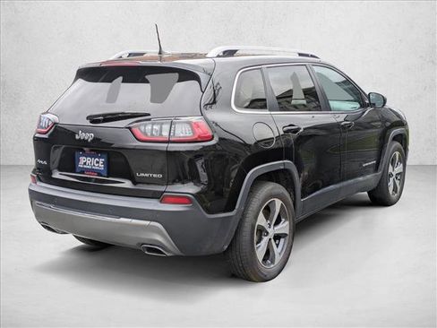 Used 2019 Jeep Cherokee Limited AWD/4WD image 5