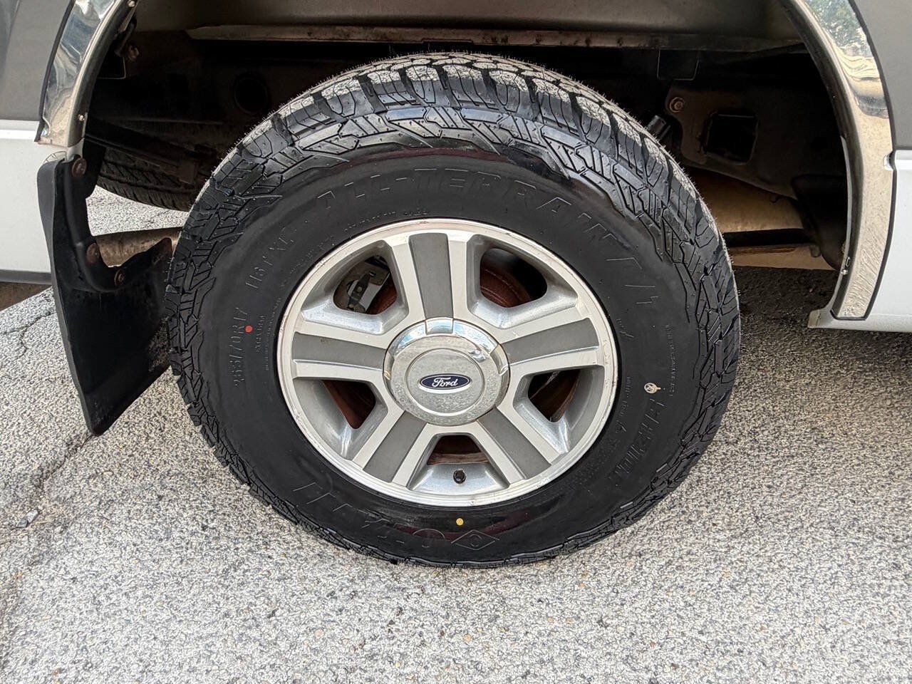 Used 2005 Ford F150 XLT RWD image 11