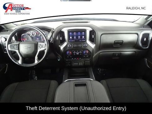 Used 2021 Chevrolet Silverado 1500 LT Trail Boss w/ Bed Protection Package image 34