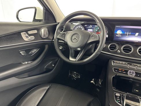 Certified 2018 Mercedes-Benz E 300 image 28