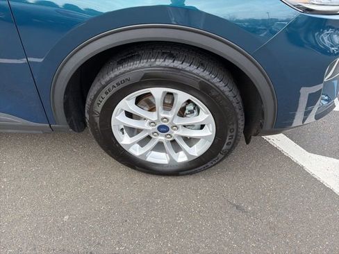 Used 2020 Ford Escape SE image 28