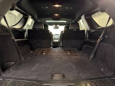 Used 2020 Dodge Durango R/T w/ Technology Group AWD/4WD image 40