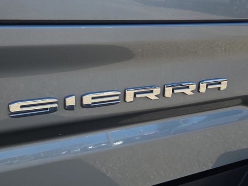 Used 2023 GMC Sierra 1500 SLT w/ SLT Premium Package image 13