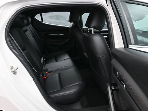 Used 2024 MAZDA MAZDA3 s image 28