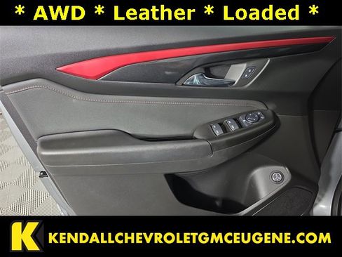 Used 2025 Chevrolet TrailBlazer RS w/ Convenience Package image 12