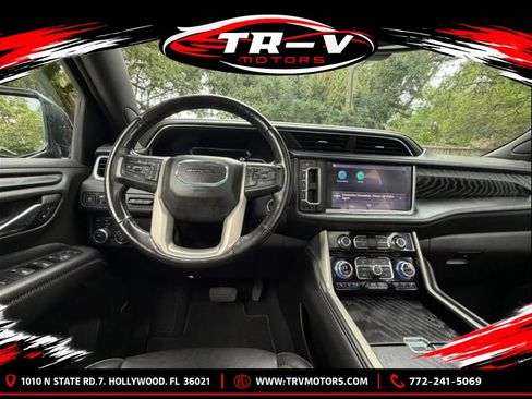 Used 2021 GMC Yukon XL Denali AWD/4WD image 13