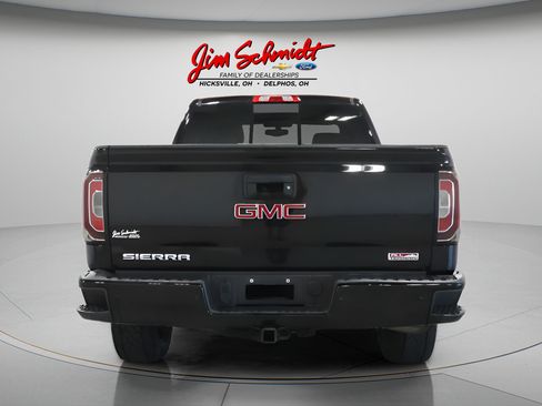 Used 2017 GMC Sierra 1500 SLT AWD/4WD image 4