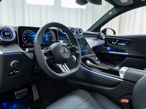 New 2026 Mercedes-Benz GLC 300 4MATIC image 12