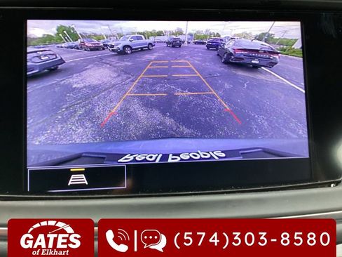 Used 2023 Buick Enclave Essence FWD image 21