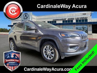 Used 2019 Jeep Cherokee Latitude Plus w/ Comfort/Convenience Group