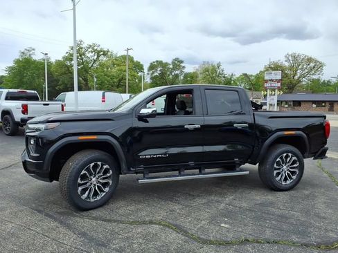 New 2026 GMC Canyon Denali AWD/4WD image 12