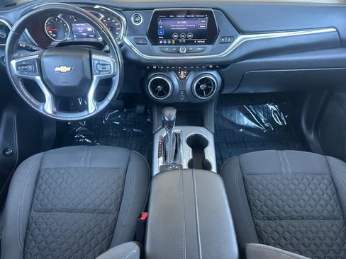 Used 2019 Chevrolet Blazer LT AWD/4WD image 3